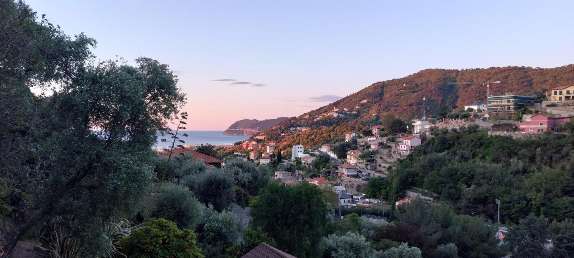 La Casa Di Nonna Lorenna Alassio Exteriér fotografie