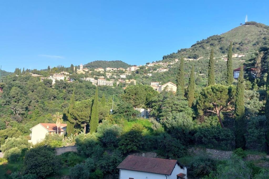 La Casa Di Nonna Lorenna Alassio Exteriér fotografie